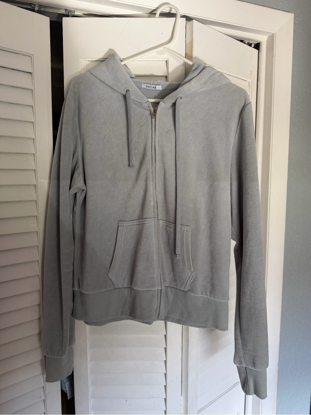 Unbranded women’s butterfly Light Gray Zip-Up Hoodie Sweatshirt